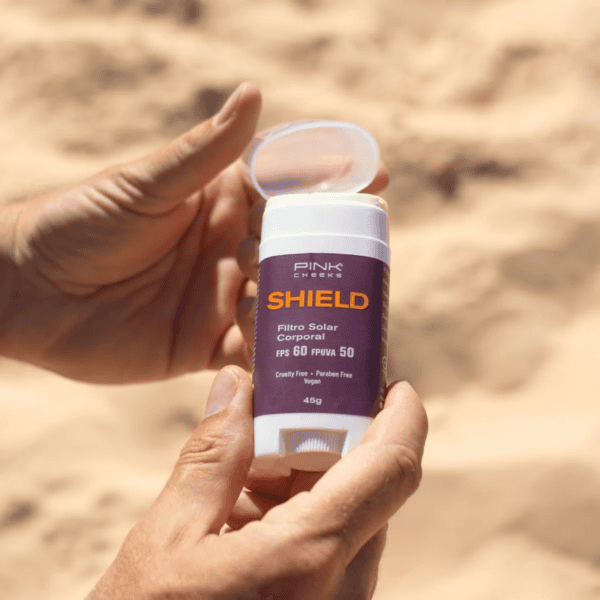 Shield Protetor Solar Corporal em Bastão FPS60 - Pink Cheeks