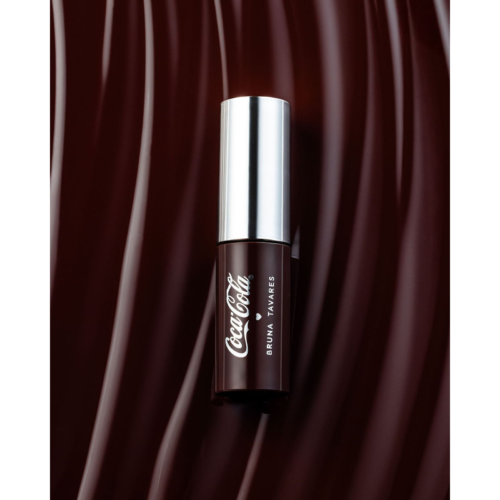 Óleo Labia Coca Cola - Bruna Tavares