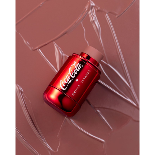 Blush Stick Coca-Cola - Bruna Tavares